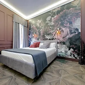 Apartamento Ych-butterfly Flat Close Trevi Fountain, Roma