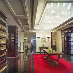 Grand Via Veneto ローマ